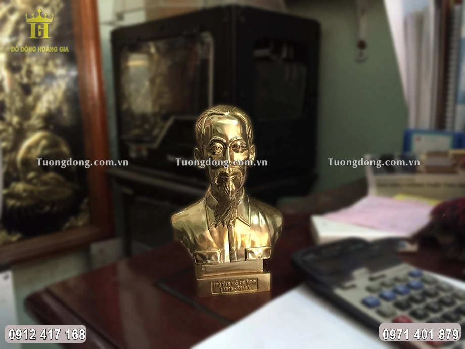 Tượng Đồng Bác Hồ Để Bàn Cỡ Nhỏ Cao 17Cm