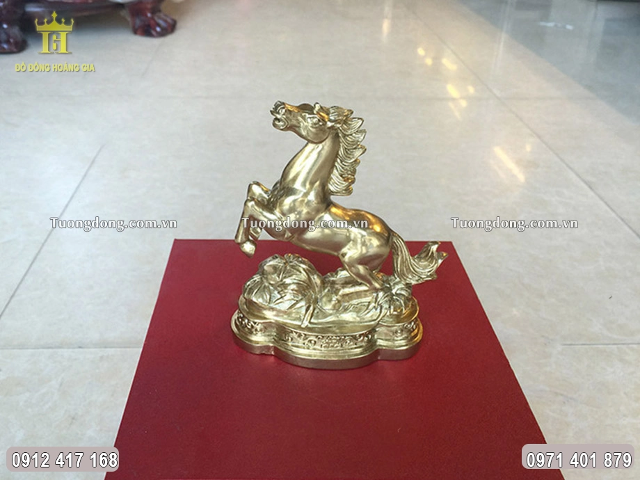 Tượng Con Ngựa Bằng Đồng Nguyên Chất Cao 11Cm