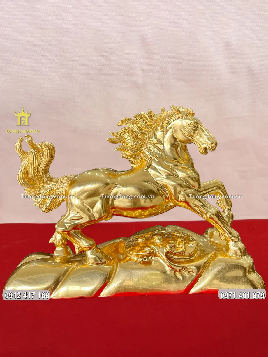 Tượng Mã Đáo Thành Công Dát Vàng 24K Cao 27Cm