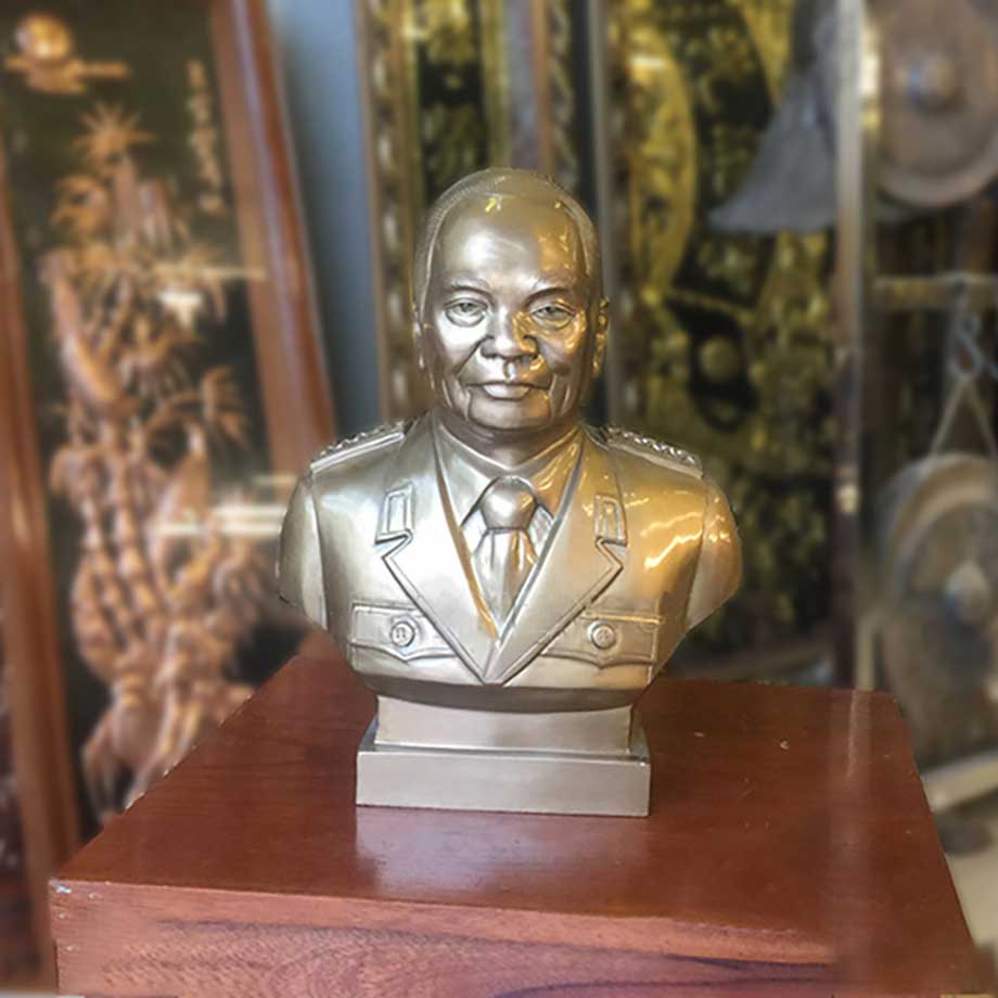 Tượng Đồng Đại Tướng Võ Nguyên Giáp Cao 42Cm