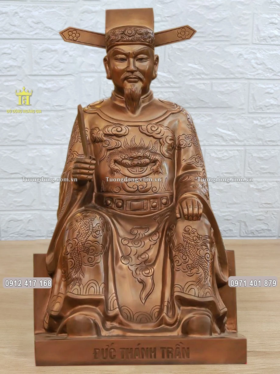 Tượng Đức Thánh Trần Bằng Đồng Đỏ Làm Màu Hun Giả Cổ
