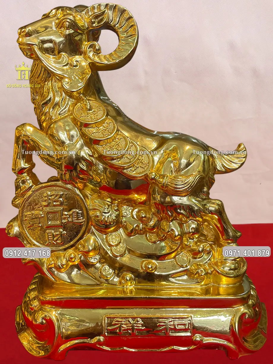 Tượng Dê Phong Thủy Ngậm Dây Tiền Dát Vàng 24K