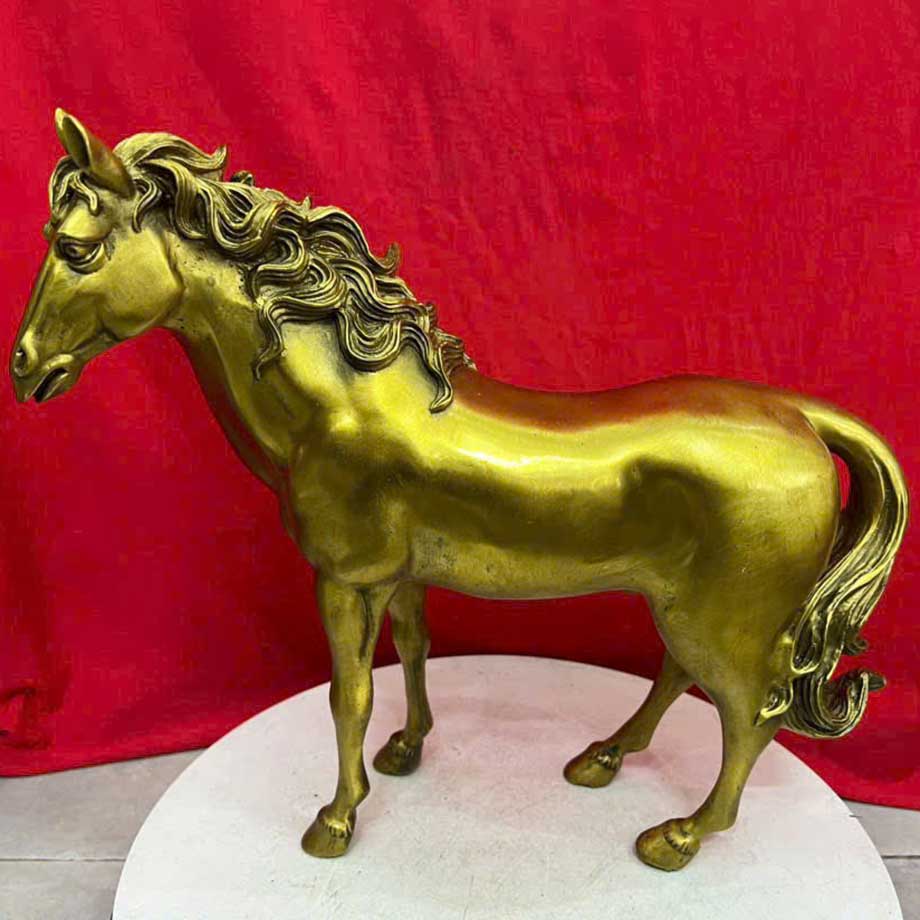 Tượng Ngựa Bước Thong Dong Bằng Đồng Cao 24Cm