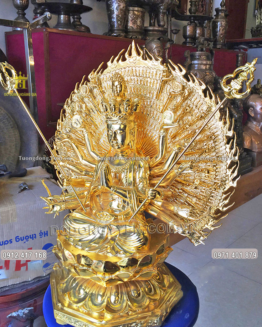 Người tuổi T&yacute; khi thờ c&uacute;ng Phật Thi&ecirc;n Thủ Thi&ecirc;n Nh&atilde;n sẽ mang đến sự b&igrave;nh an